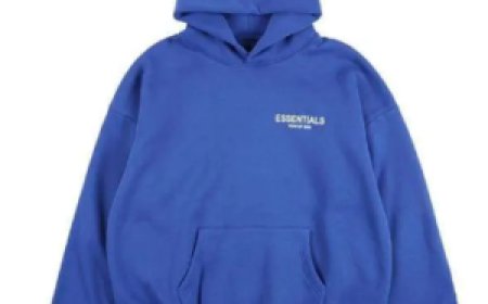 Soft Fleece Essentials Hoodie – Lightweight Comfort