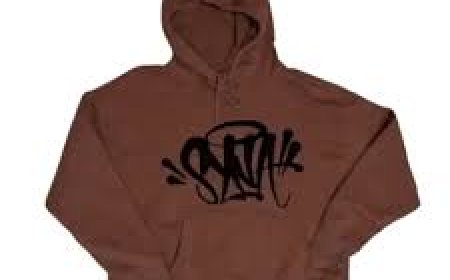 Syna World: Where Streetwear Meets Cultural Expression – A Deep Dive into the Syna World Tracksuit