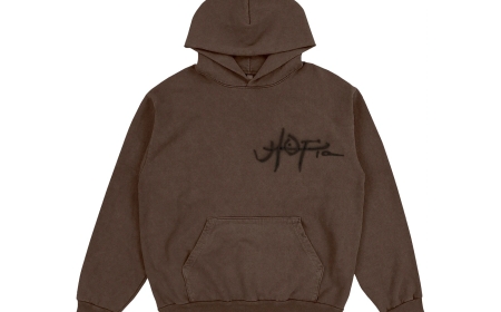 How to Spot Fake Travis Scott Tour Merch in Online Stores