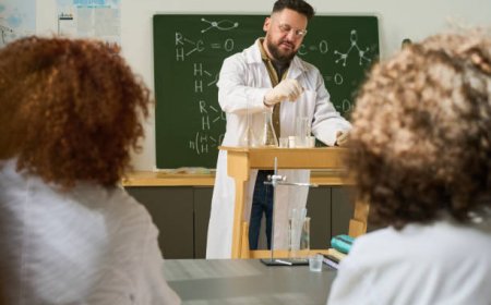 How Busy JC Students Manage Their Time With Chemistry Tuition in Singapore?