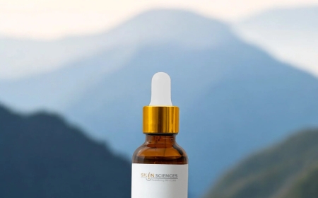 Best Vitamin C Serum in Pakistan – Buy Online for Bright, Glowing Skin