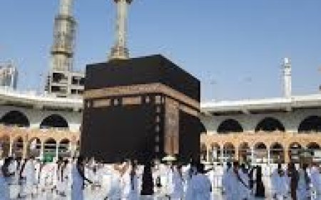 Go for Umrah with a Group from Delhi