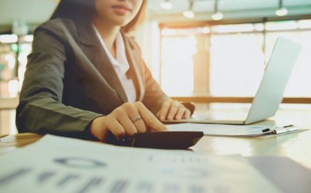 Understanding Virtual CFO Services: A Strategic Guide for Businesses