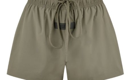 Inside the Hype: Most Popular Essentials Pieces Everyone's Talking About