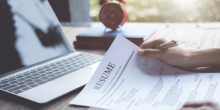 What are the Charges for Pro CV Writing in Dubai, UAE?
