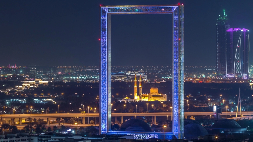 Why Visit Dubai Frame, Aquarium, Safari & More?